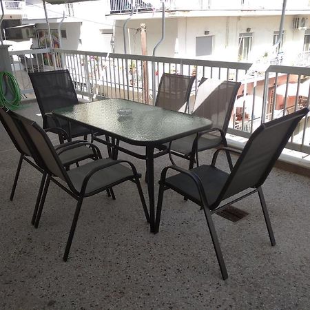 Debby'S Central Apartment Kavala Exteriör bild