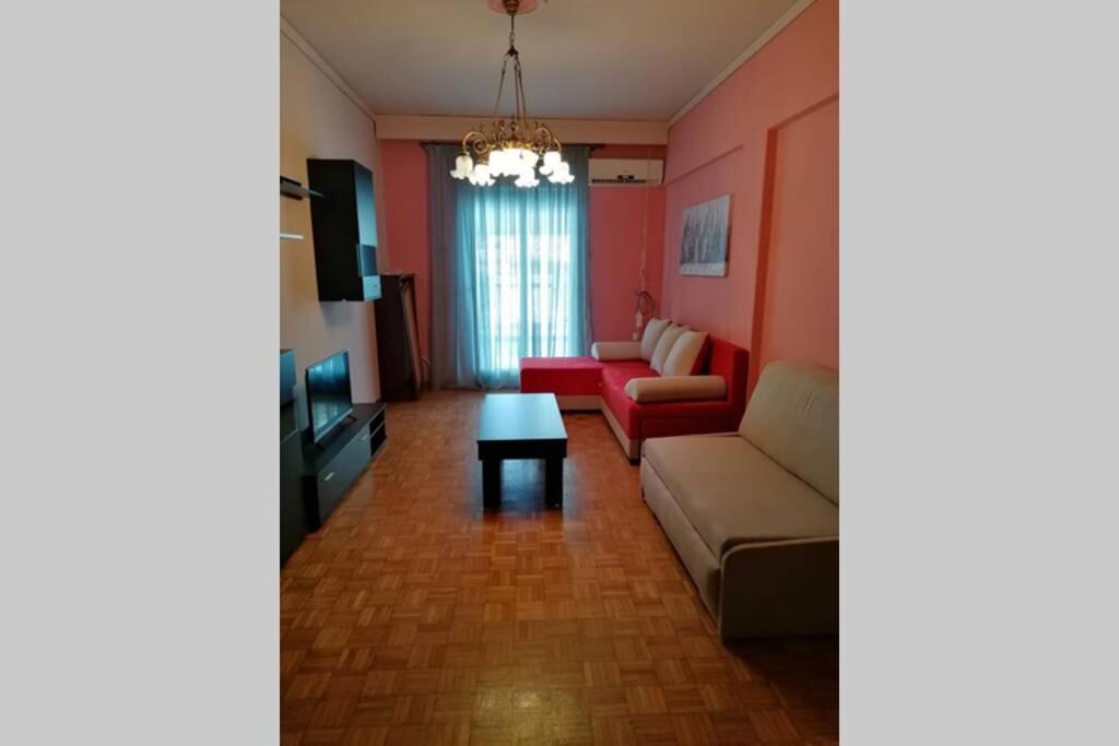 Debby'S Central Apartment Kavala Exteriör bild