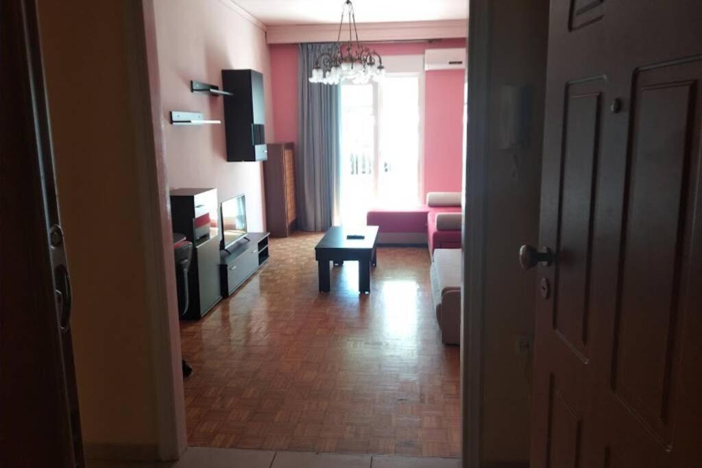 Debby'S Central Apartment Kavala Exteriör bild