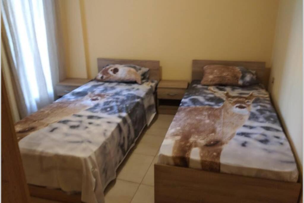 Debby'S Central Apartment Kavala Exteriör bild